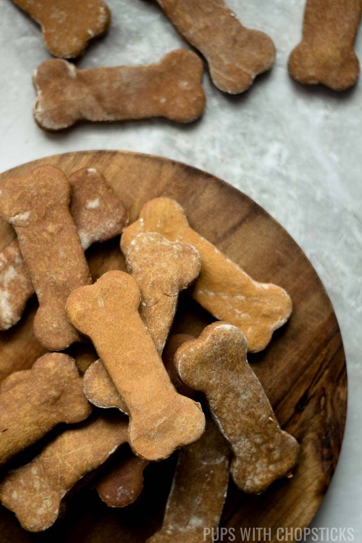 Paw Originals Grain Free Dog Training Treats - 800 Pack, 100% Natural, 80% Fish - Healthy For All Breeds